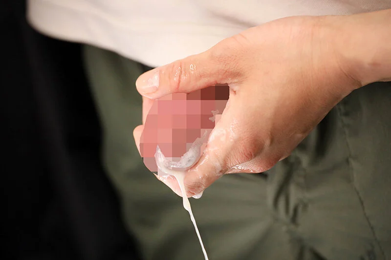  AVレビュー フェラ  着衣 声我慢