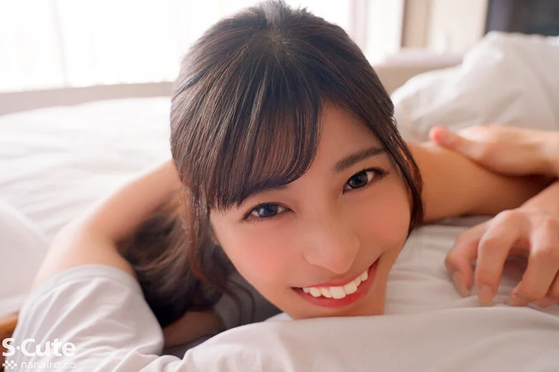 似鳥日菜 AVレビュー  中出し パイパン  手コキ 着衣 オナニー